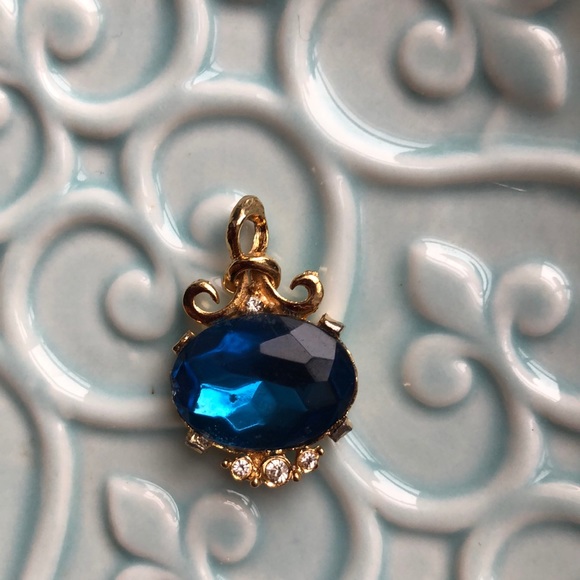 BOGO Faux Gold & Diamond blue pendant for necklace - Picture 1 of 3